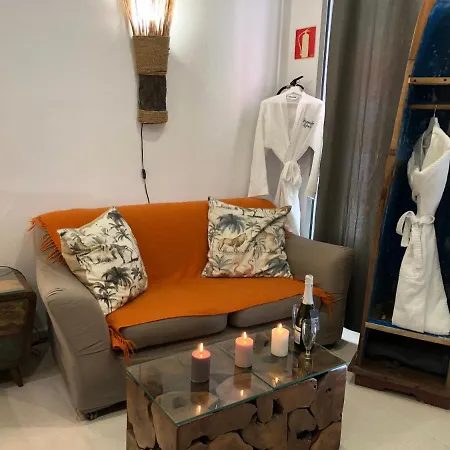 Surf Pod - - 100m From 코스타 테기세