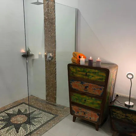 Surf Pod - - 100m From 아파트 코스타 테기세