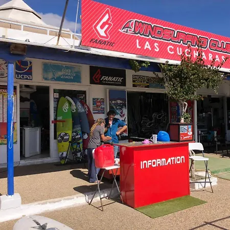 Surf Pod - - 100m From 코스타 테기세